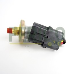 Senzor presiune ulei motor CNH 1964960C1