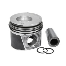 Piston cu segmenți